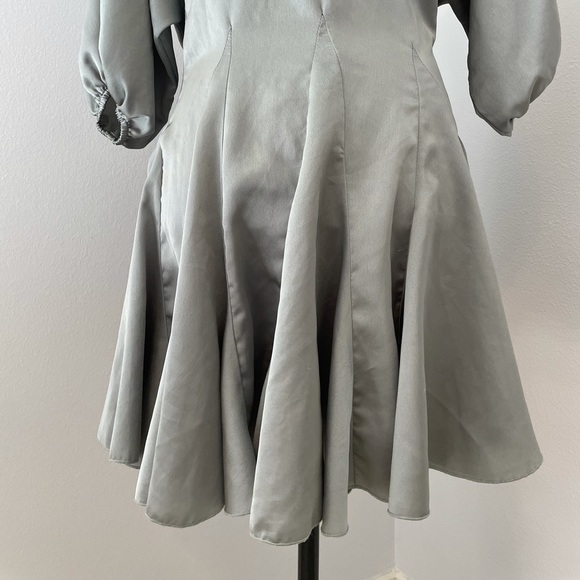 Light Green flowy dress size S - Picture 3 of 4